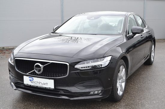 Volvo S90 D4 AWD Momentum Geartronic bei Autohaus Reichhart in 