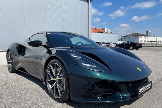 Lotus Emira V6 Supercharged First Edition bei Autohaus Reichhart in 