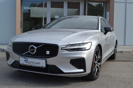 Volvo V60 T8 AWD Polestar Engineered PHEV Geartronic bei Autohaus Reichhart in 