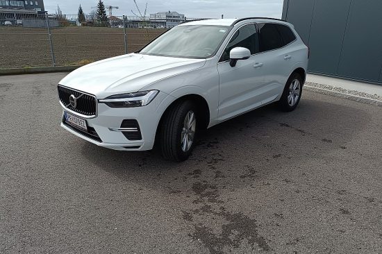 Volvo XC60 B4 Momentum Pro AWD Geartronic bei Autohaus Reichhart in 