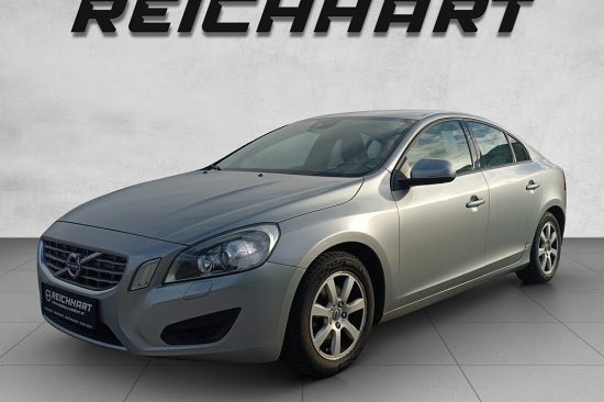 Volvo S60 Drive Kinetic bei Autohaus Reichhart in 
